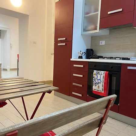 Casa Vacanza La Collegiata CTA Eksteriør billede